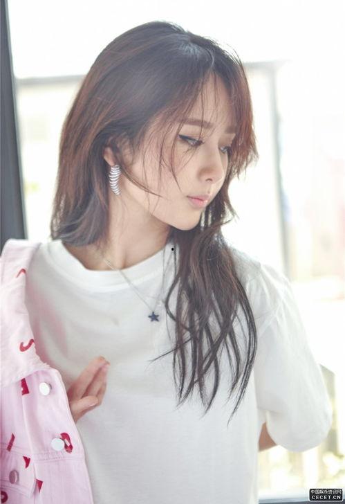 杨紫最新爆料曝光照片,独家曝光惊艳瞬间，美照来袭引网友热议